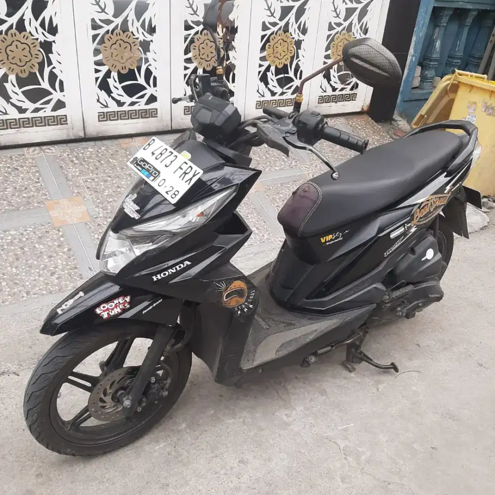Honda Beat Street 2018 ss lengkap mesin bagus stater tokcer Bekasi Kab
