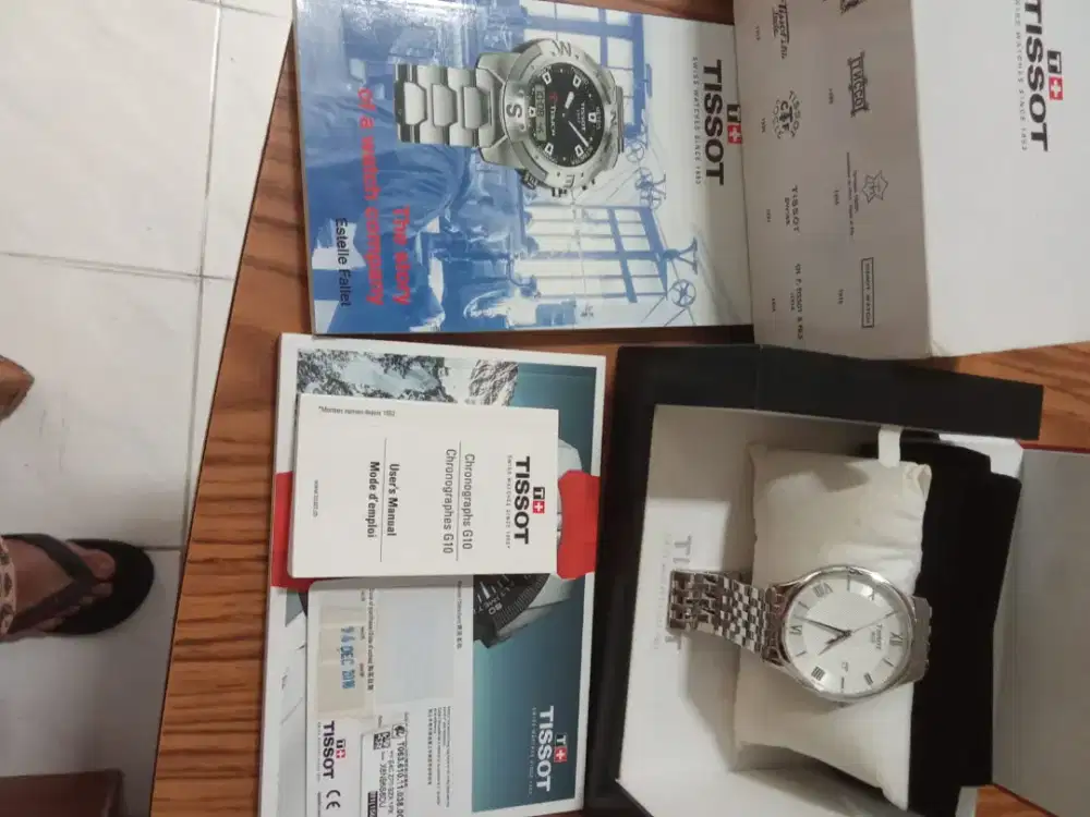 Tissot Tradition Silver Dial

Stainless Steel Strap