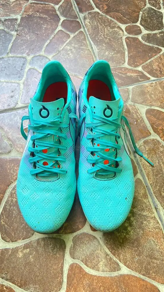 SEPATU BOLA ORTUSSEIGHT