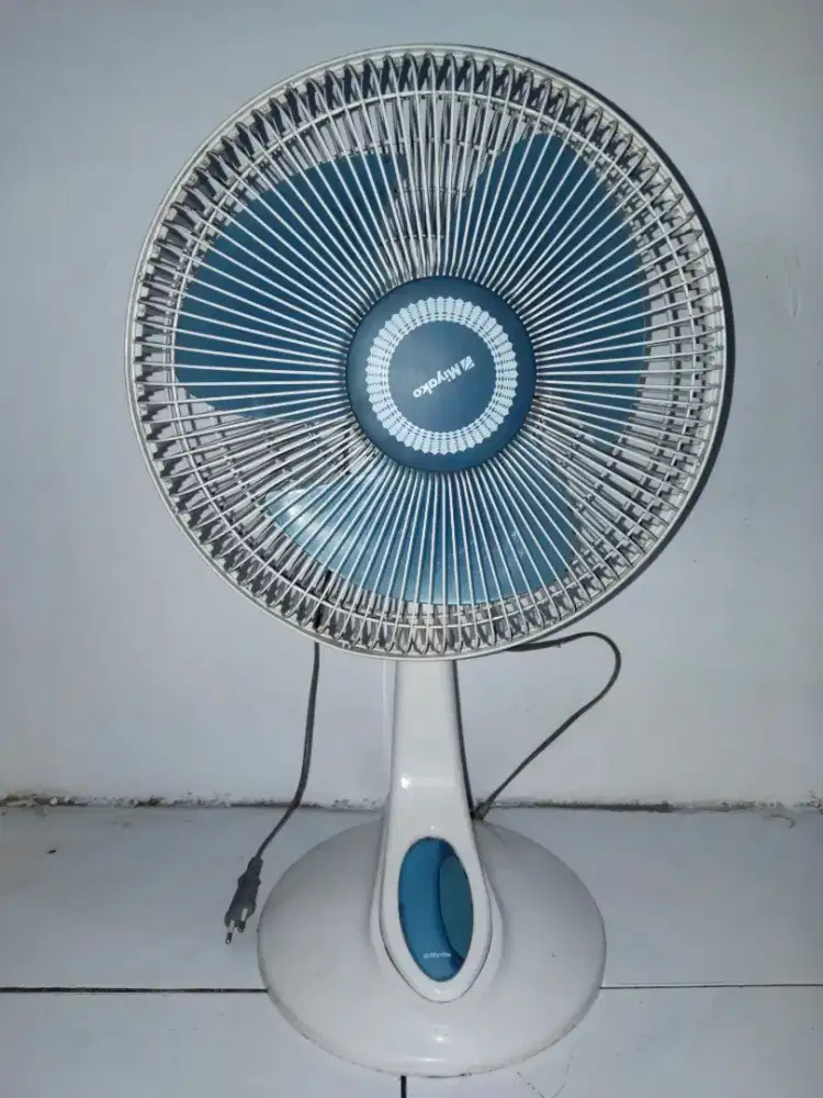 Kipas Angin Miyako 12 inch
