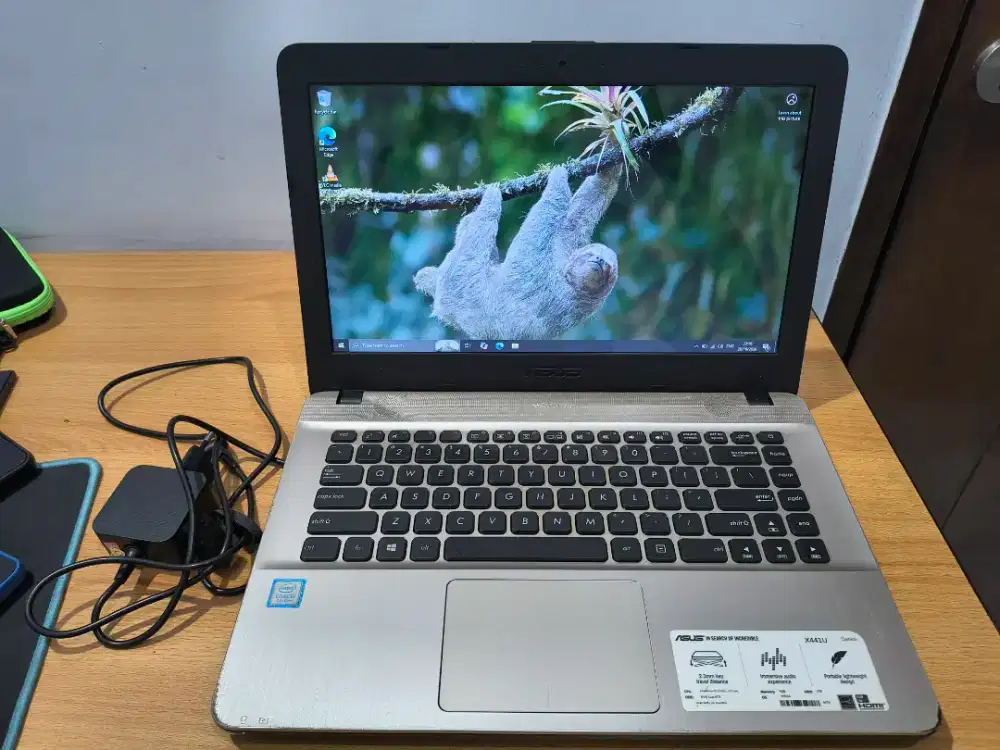 Laptop Asus X441U Second
