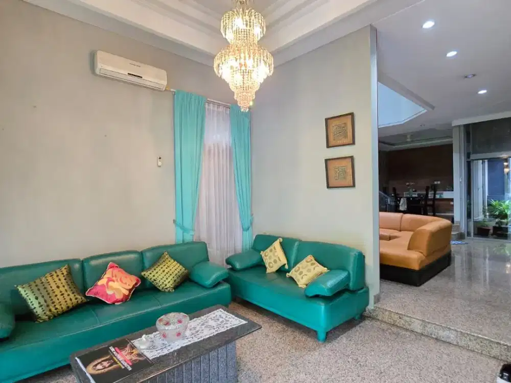 Disewakan Rumah Pantai Mutiara, Jakut