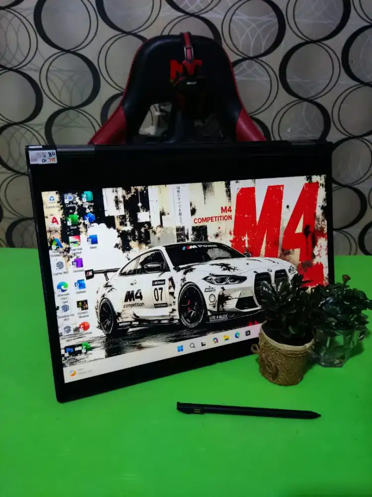 Lenovo Thinkpad Yoga X390-Vpro X360 +PEN TOUCHSCREEN FLIP