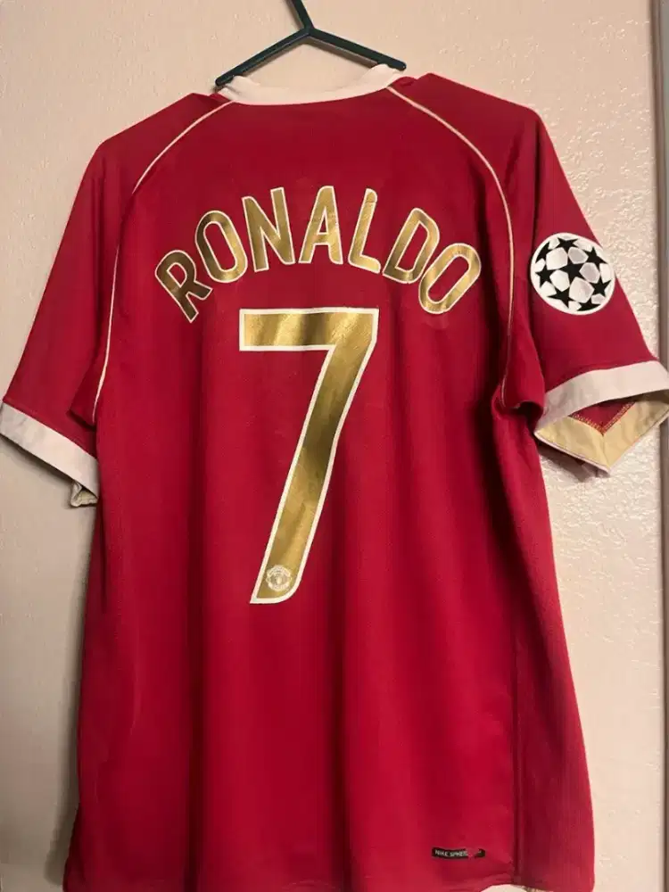 Nike Manchester United Jersey Cristiano Ronaldo Red Men’s Size (M)