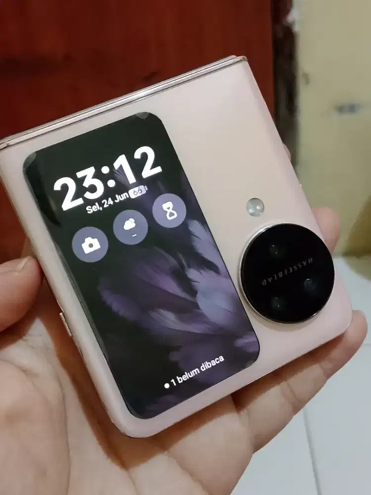 DIJUAL OPPO FIND N3 FLIP 12/256 LIPAT