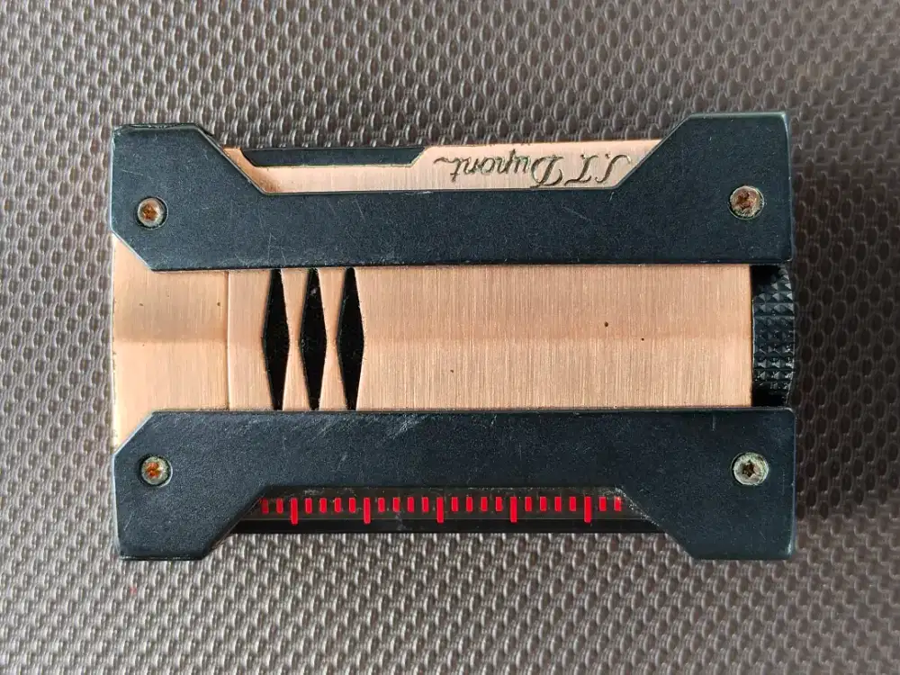 Korek api St Dupont