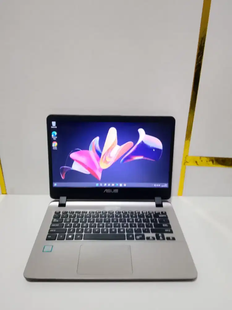 Laptop Asus A407U Core i5 8250 Ram8gb SSD256GB 14inch