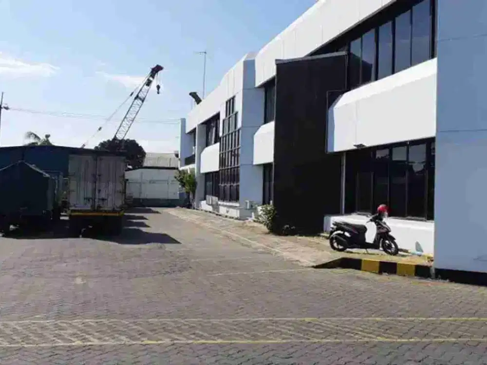 Dijual Gudang Industri di Jalan Raya Kletek Sidoarjo