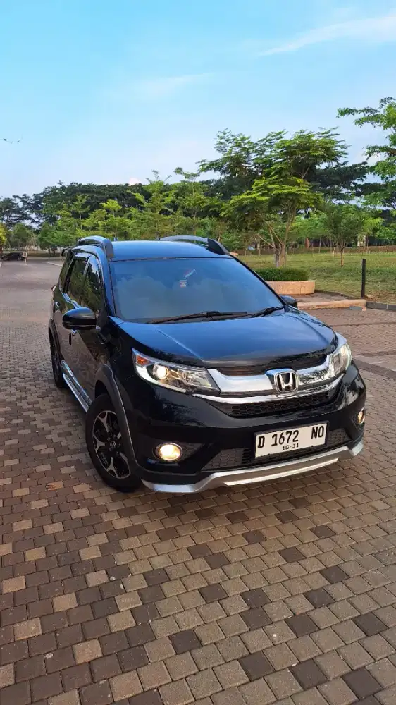 Honda Brv 1.5 E CVT 2017 Km 95rb Standar Orsinil