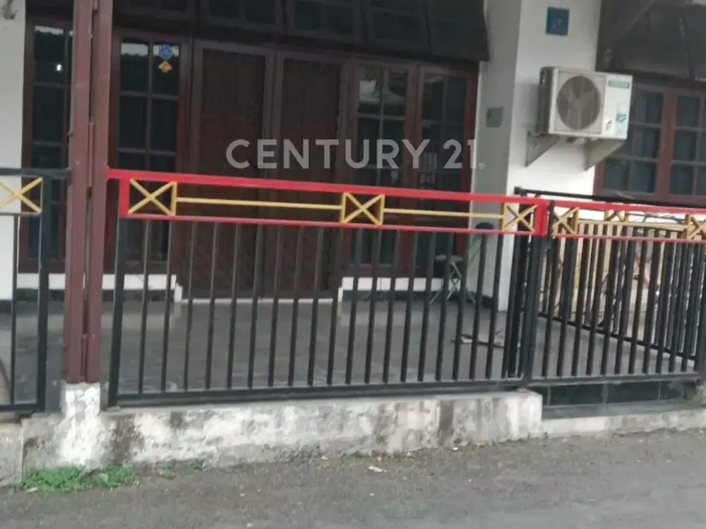 Rumah Hitunga Tanah Di Daerah Cawang Jakarta Timur