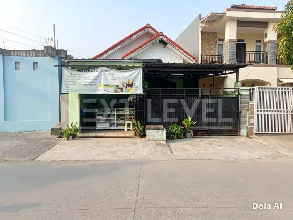 Rumah luas di THB, dekat sekolah dan jalan besar