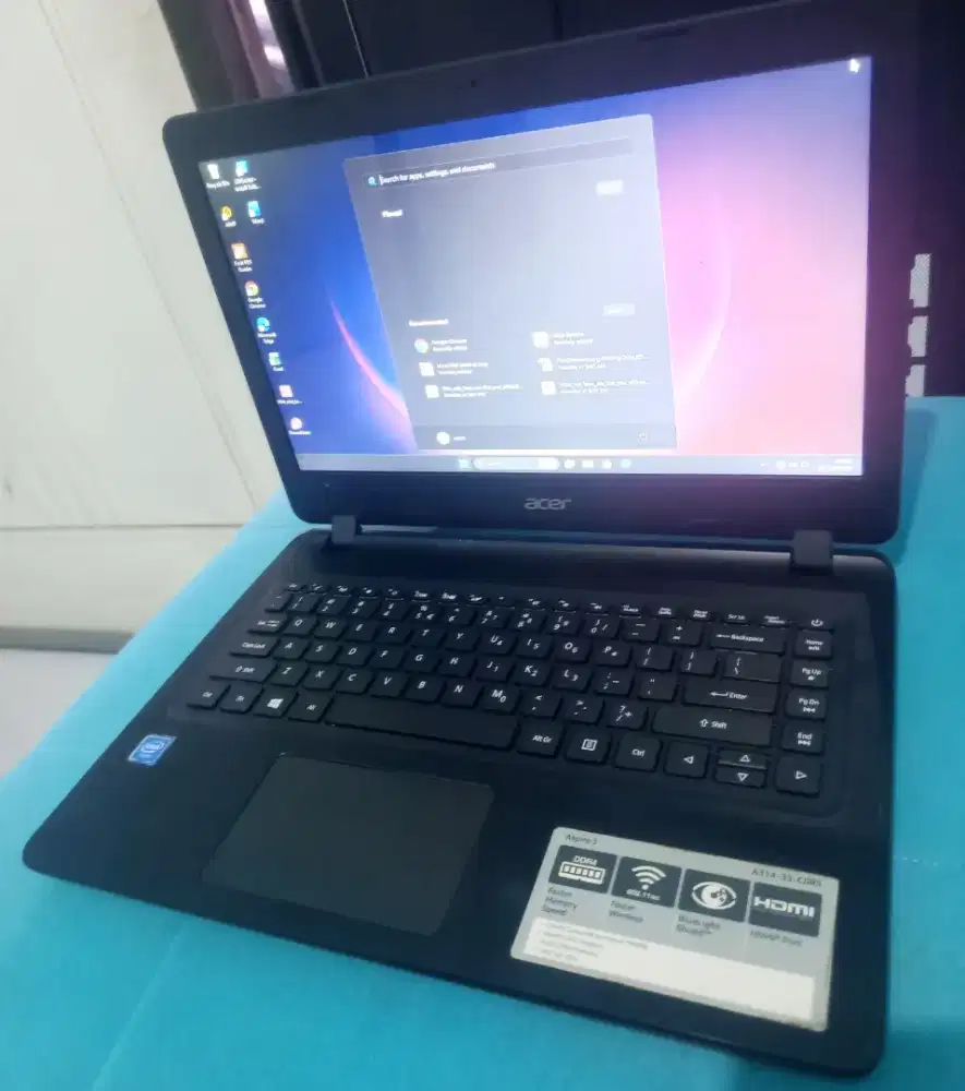 Laptop ACER Ram 4gb/500gb. Windows 10