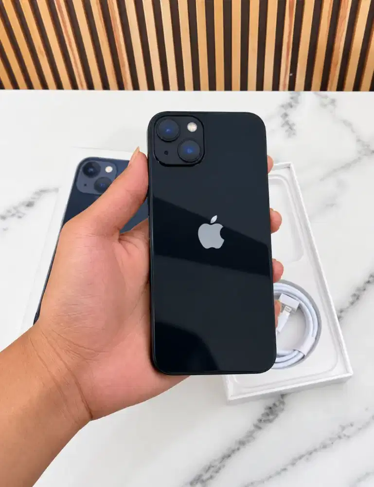 iPhone 13 Basic 128 GB Midnight iBox