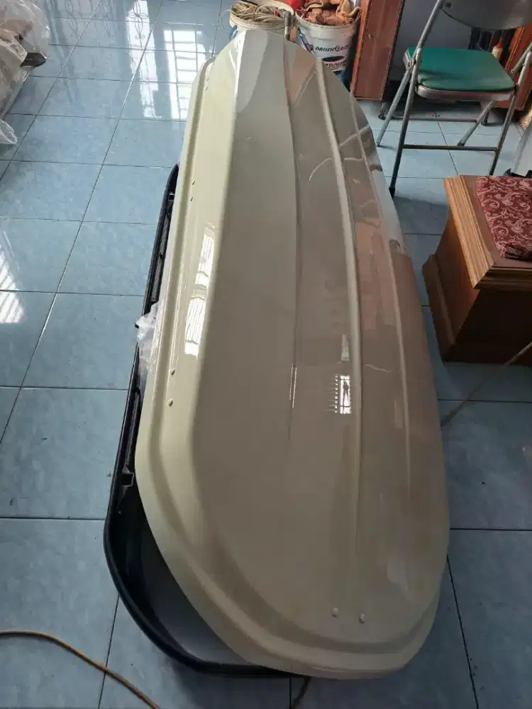 Dijual roofbox fortuner