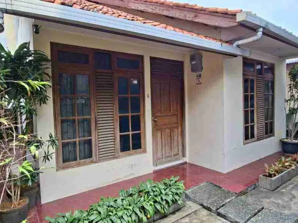 Rumah Strategis 20M Dari JL Raya Serengseng Sawah