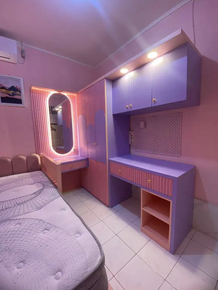 Set Kamar Anak Perempuan Minimalis, Dipan Storage dan Meja Belajar
