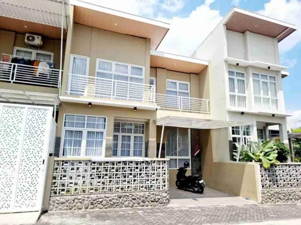 Rumah Baru Cantik Siap Huni dekat Ke RS Oen dan RS Muwardi Solo