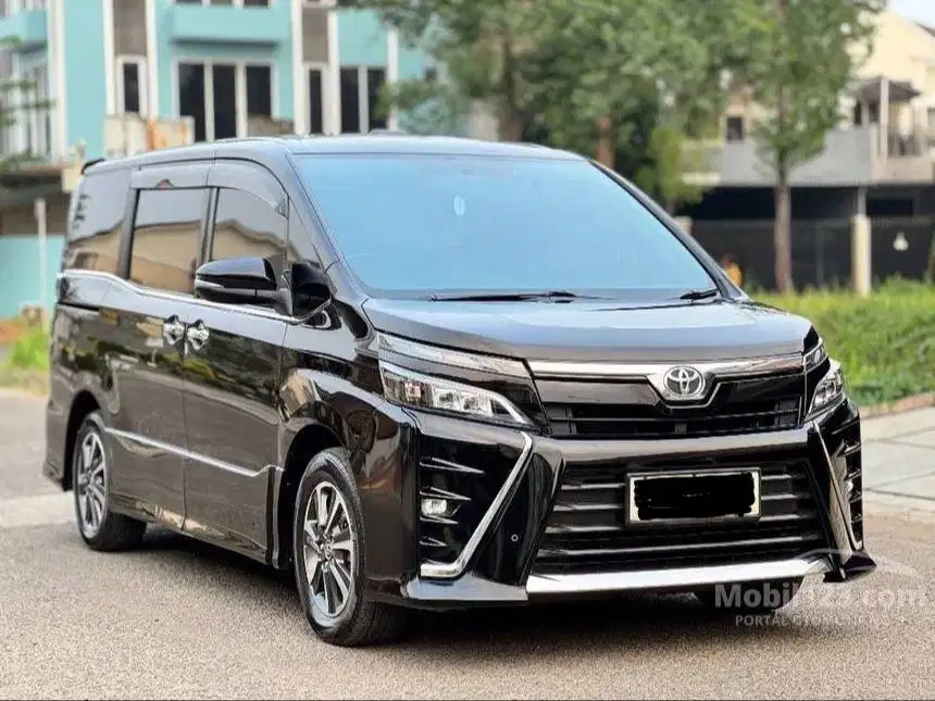 Voxy AT 2018 - Kredit Murah Cash Nego Sampe Jadi