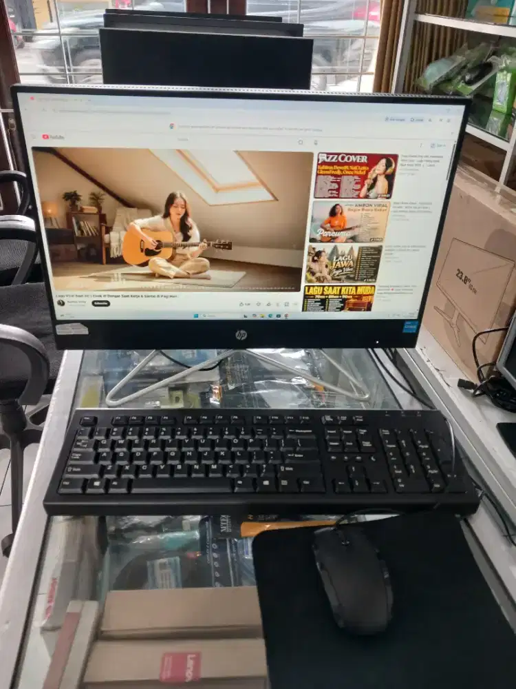 ALL IN ONE PC 22 HP CORE I3-1115G4 RAM 8 SSD 256