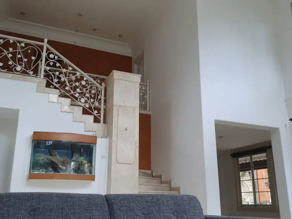 Dijual Rumah Lippo Karawaci - Kawasan Premium, Lokasi Strategis, Hunian Nyaman & Investasi Menarik!