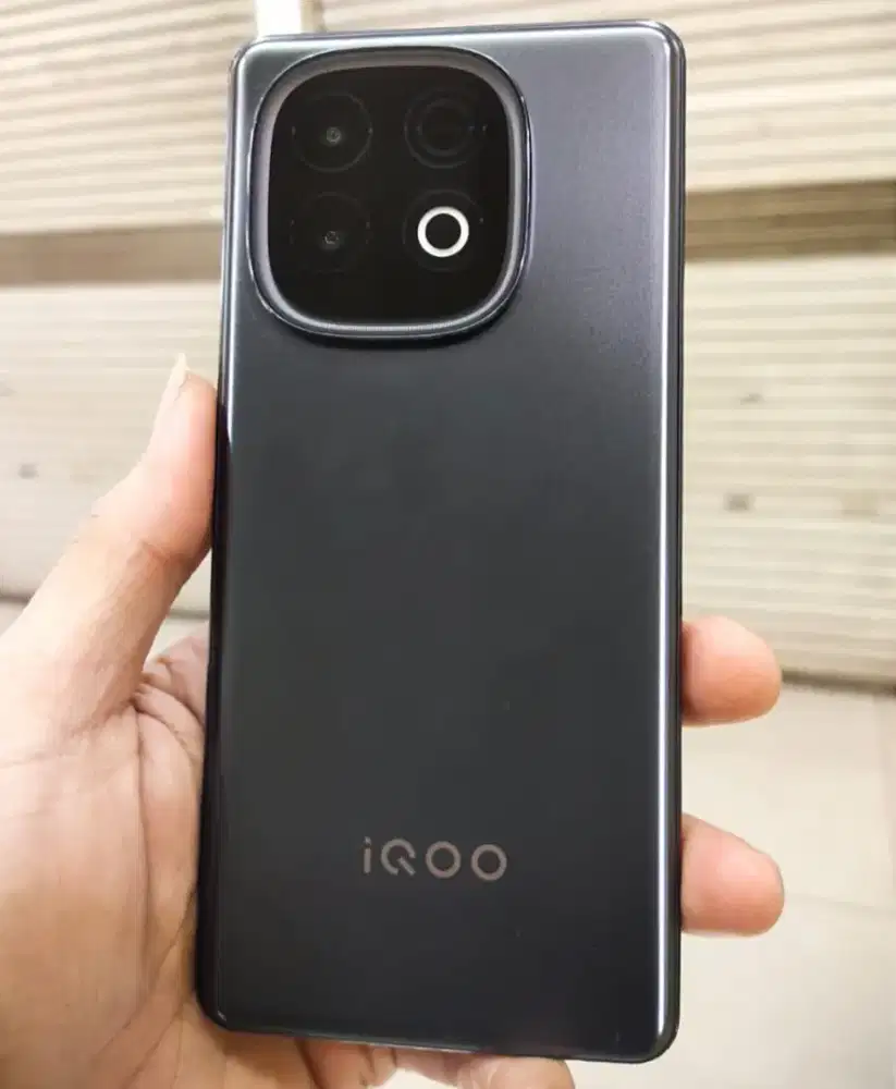 VIVO IQOO NEO 10 5G 16/512 Black LIKE NEW Fullset Resmi 14/12/26