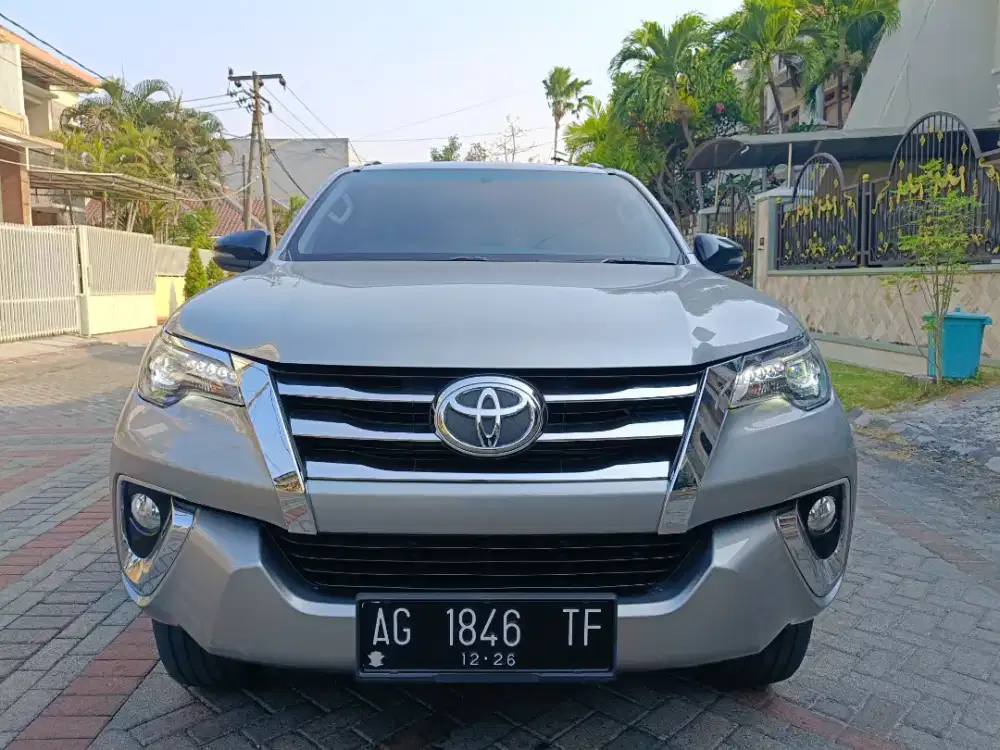 Fortuner VRZ  Disel  AT 2019  Istimewa low  km