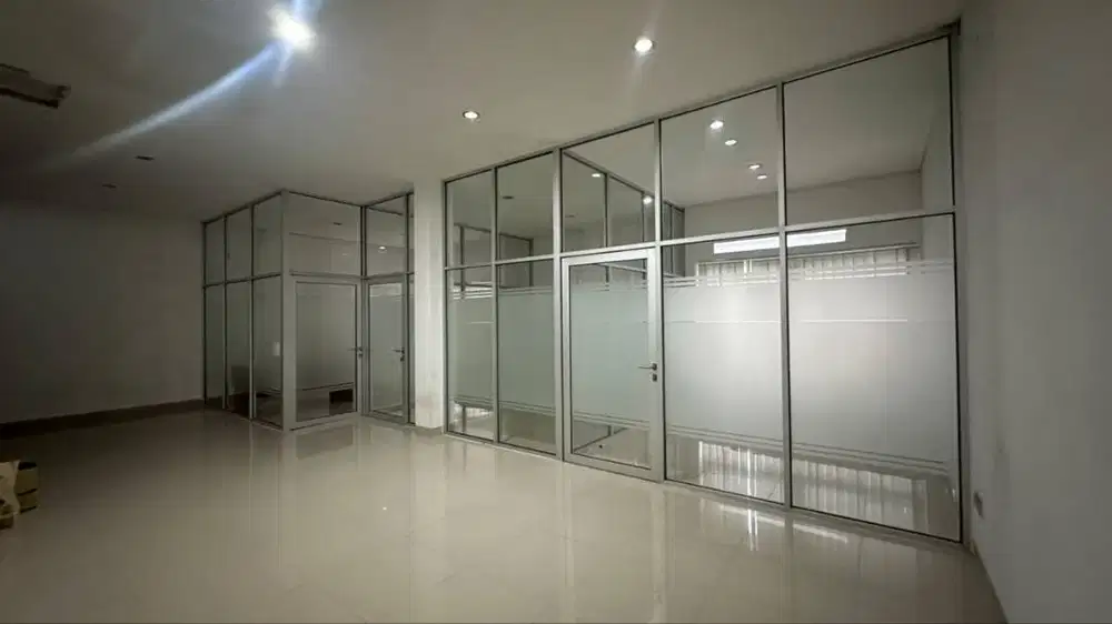 DIJUAL PARTISI KACA KANTOR BEKAS – JUAL BORONGAN