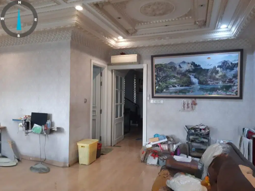 Rumah 3 Lantai Bangunan 440 m² di Taman Palem Cengkareng GB-17539