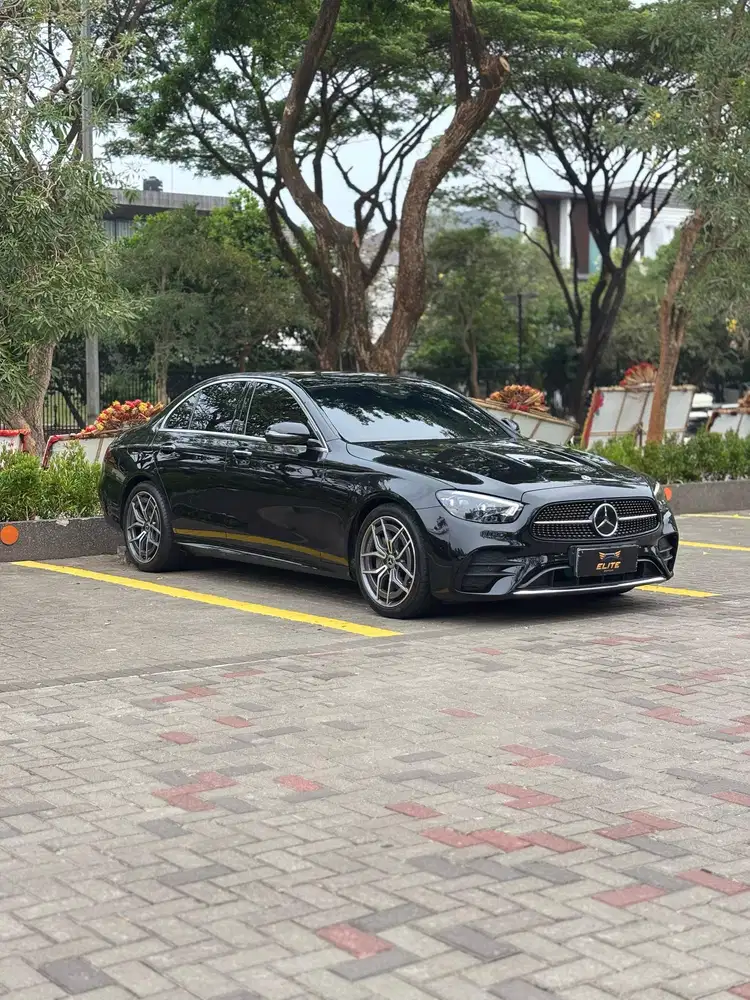 Mercedes Benz E300 AMG W213 2023 Odo 16rb Service Record Mercedes