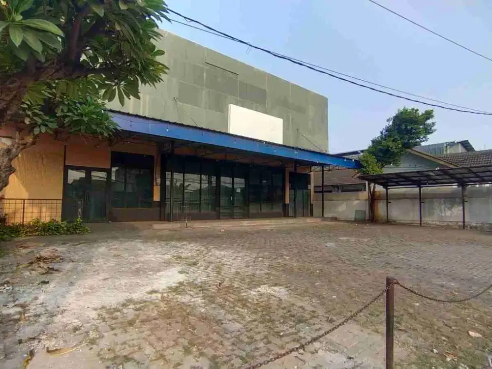 Ex Resto, Lokasi Strategis di Duren Jaya, Bekasi Timur