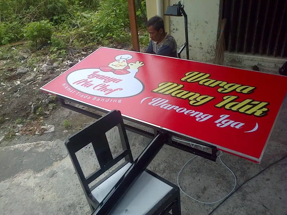 Spesialis Papan Nama, Neonbox, reklame, huruf timbul akrilik, stiker d