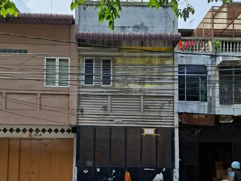 Rumah 2,5 Tingkat Jl Aksara Medan