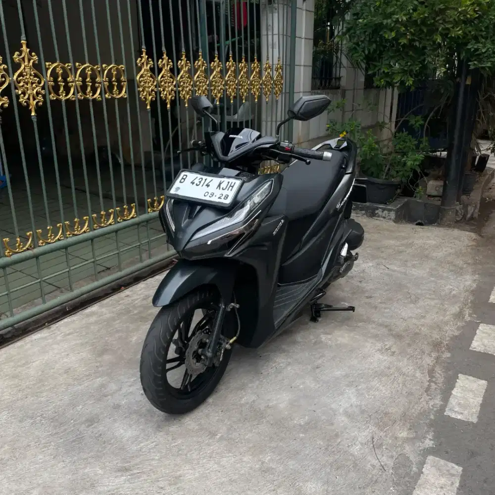Honda Vario 150 led new 2018 PRESTIGE BLACK