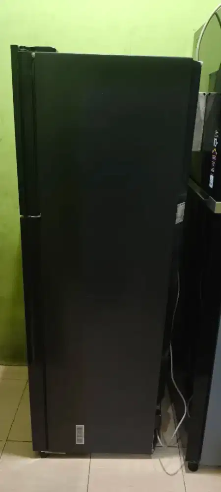 Kulkas shap j_tech inventer