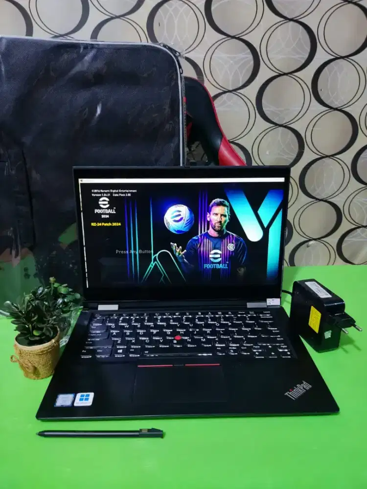 Lenovo Thinkpad Yoga X390-Vpro X360 +PEN  [ Core i7 RAM 16GB/SSD ]