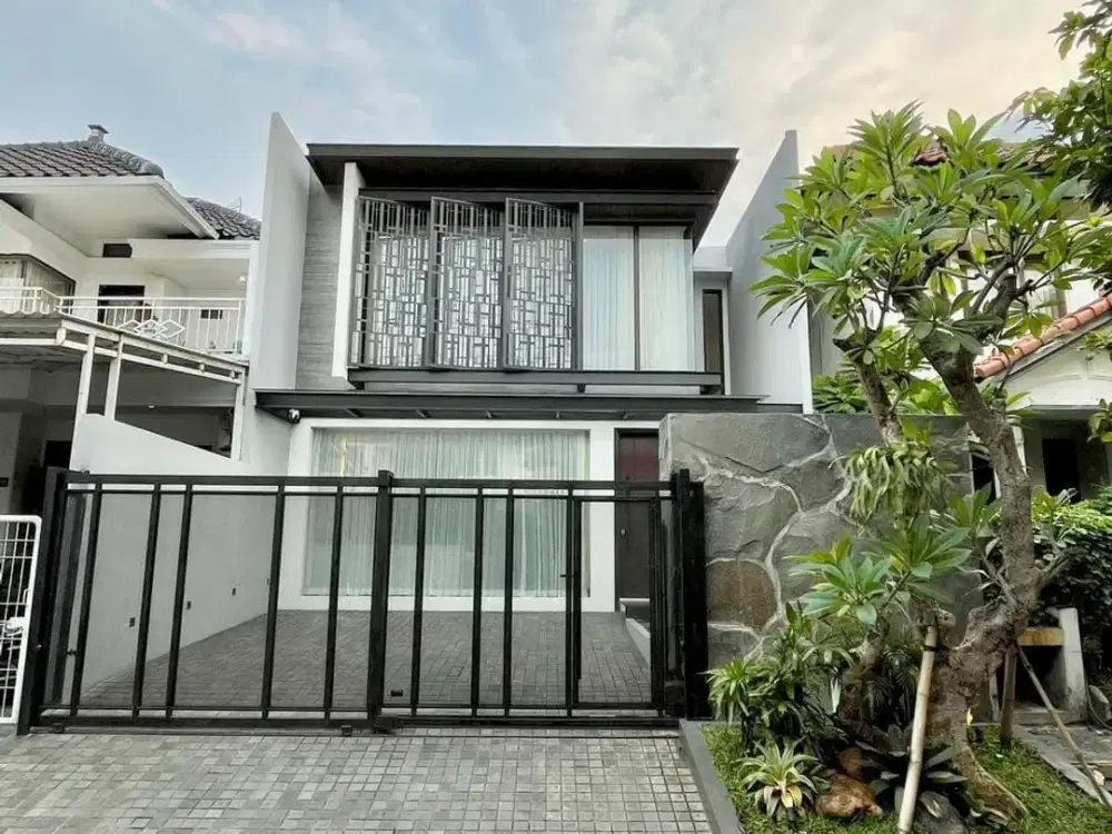 7Man Aja Rumah di Graha Family Full Furnish Siap Langsung Huni
