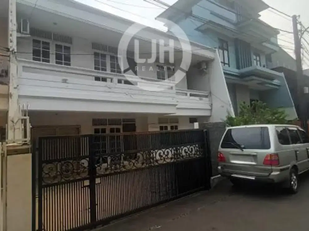 Rumah Dijual di Janur Indah Kelapa Gading Jakarta Utara Lokasi Strategis