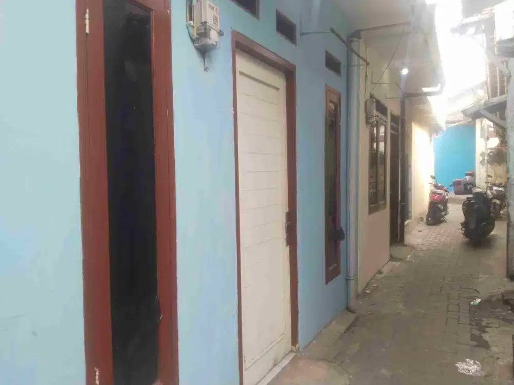 Dijual Kontrakan 2 Pintu Lokasi Nerogtog Cipondoh Tangerang