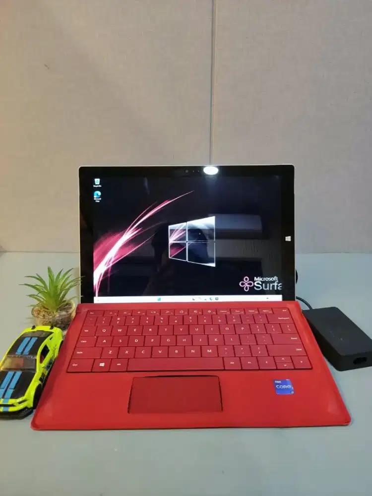 Microsoft Surface Pro LED 2K  [SSD 512Gb FAST BOOT]