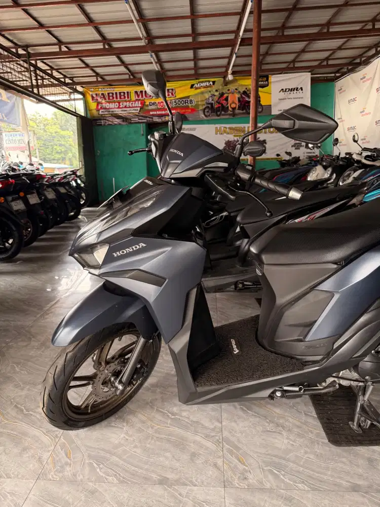 HONDA VARIO 125 CBS ISS 2024 KEYLESS BERKUAITAS BERGARANSI