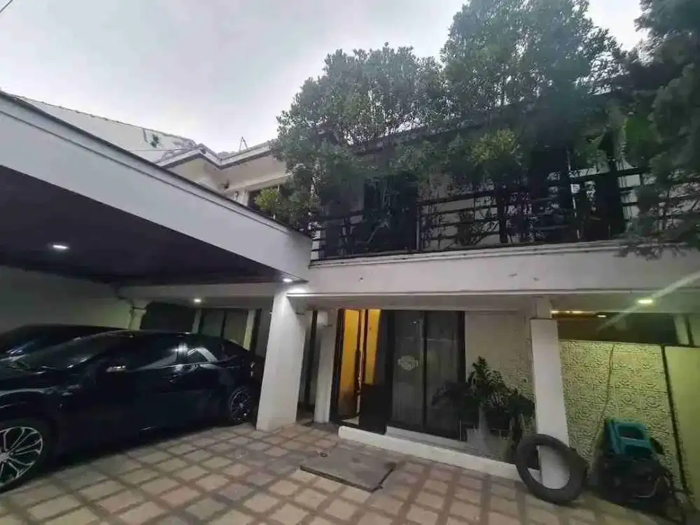 Dijual Rumah Lokasi Strategis Dekat Griya Pahlawan Katamso Bandung