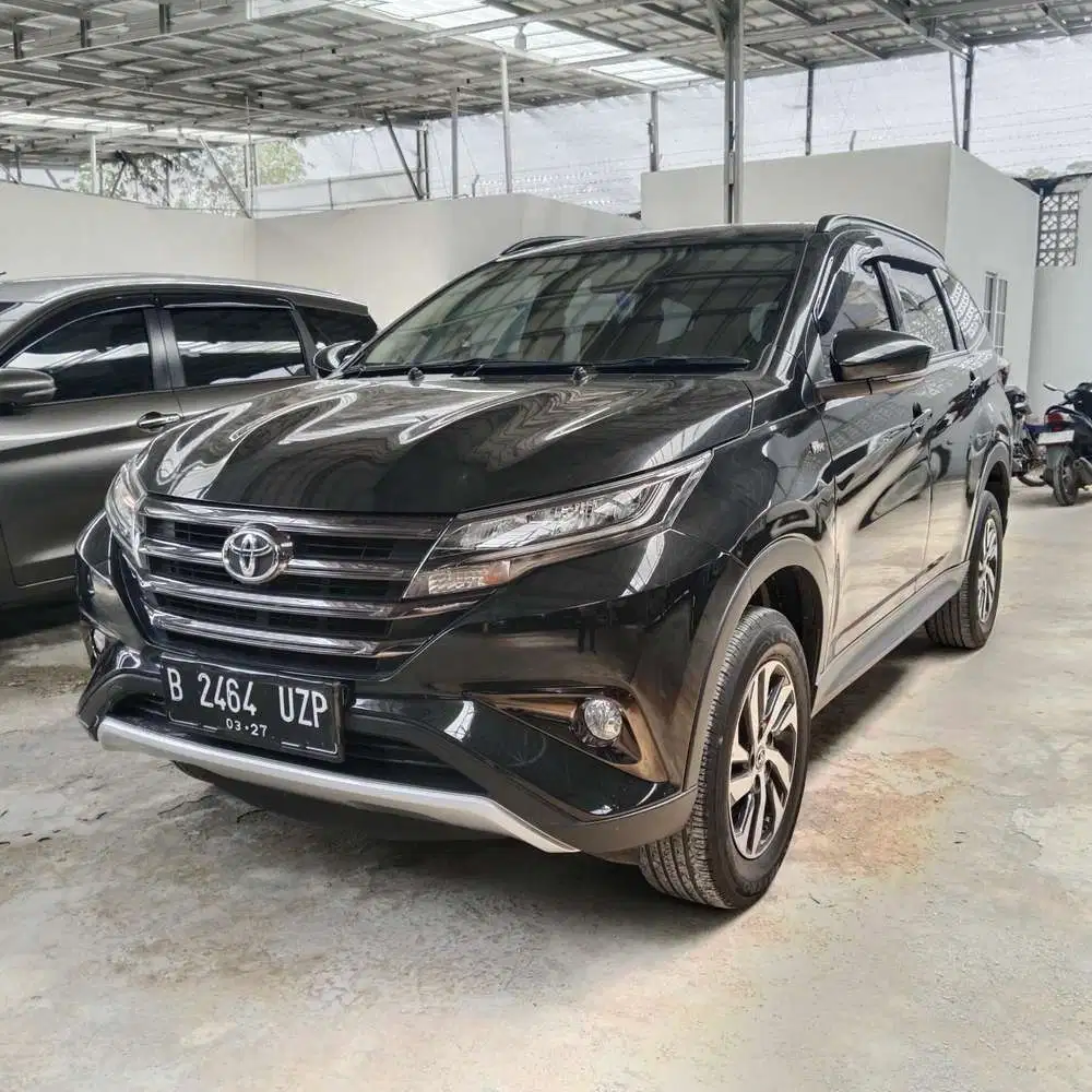 Toyota RUSH 1.5 G AT 2022 - HITAM