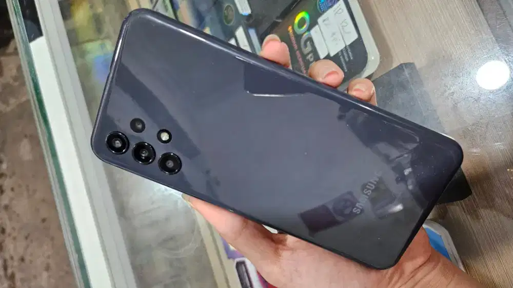 SAMSUNG A13 SECOND