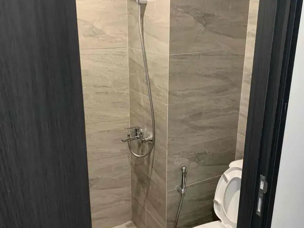 Dijual apartemen Collins Boulevard
