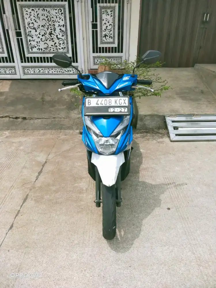 BEAT NEW ECO ISS CBS 2017 BIRU PUTIH ORI