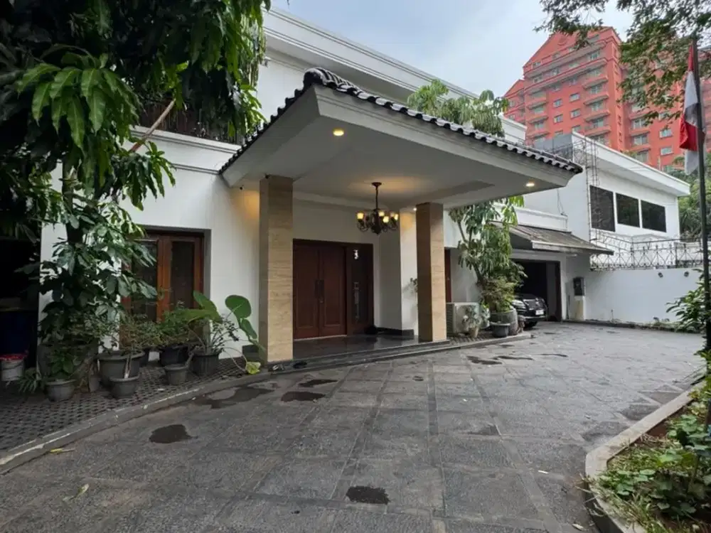 Di Jual Rumah Bagus dan Terawat Siap Huni 2 Lantai di Pondok Indah Jakarta Selatan