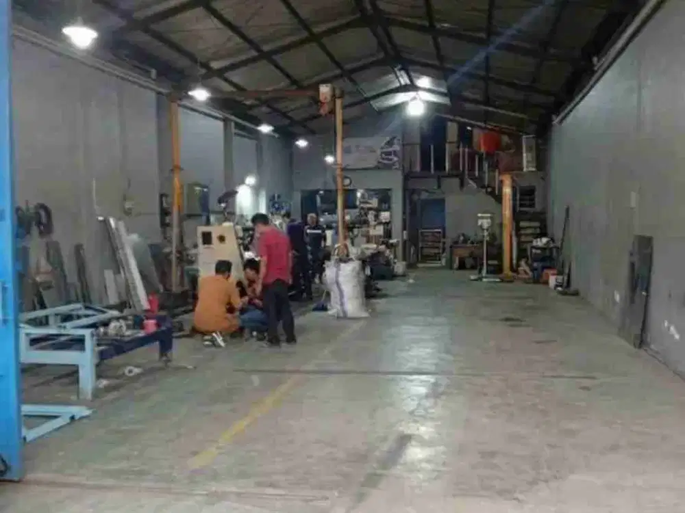 jual cepat gudang siap usaha di mainroad nanjung Margaasih