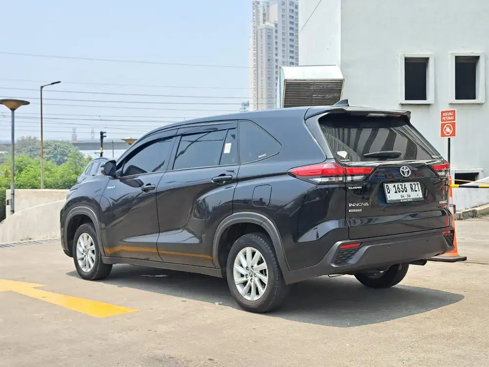 DP 55Jt Innova Zenix G Hybrid At Matic Automatic 2025 Siap Pakai