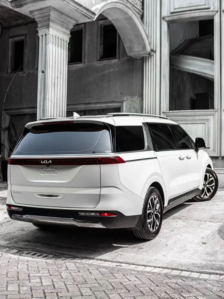 KIA Grand Carnival Premiere 2023
