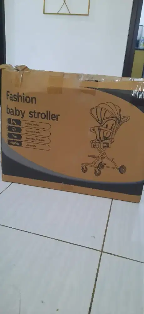 Dijual stroller kondisi baru